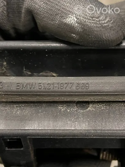 BMW Z3 E36 Front door exterior handle 51211977669