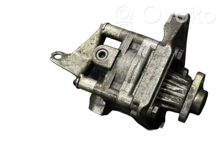 7681955177 BMW 5 E34 Power steering pump, 150.00 € | RRR 