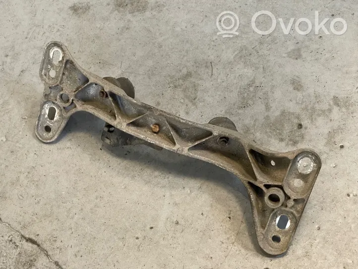 BMW Z3 E36 Soporte de montaje de la caja de cambios 1136498