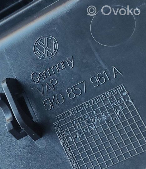 Volkswagen Golf VI Tuhkakuppi (edessä) 5K0857961A