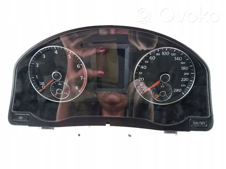 Volkswagen Scirocco Compteur de vitesse tableau de bord 1K8920871