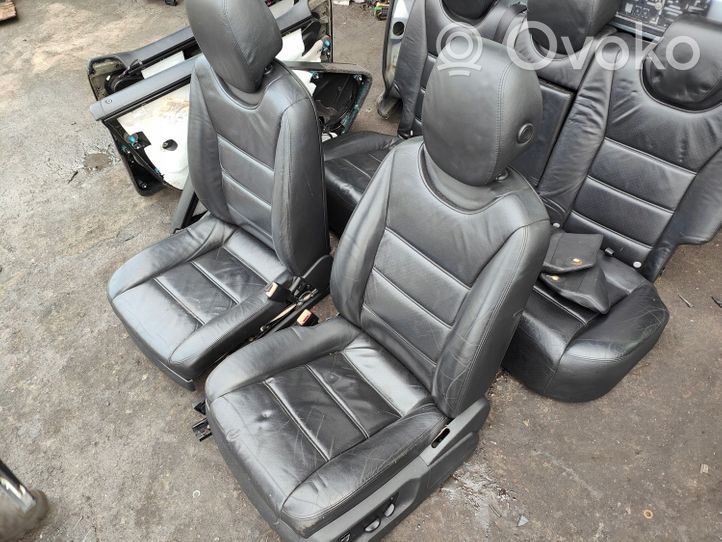 Porsche Cayenne (9PA) Set interni 