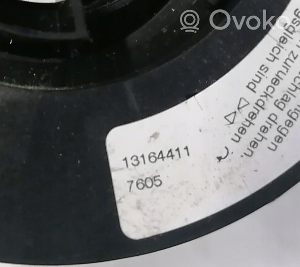 Opel Tigra B Innesco anello di contatto dell’airbag (anello SRS) 13164411