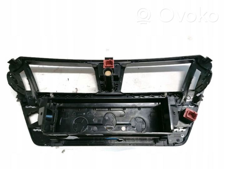 Citroen C4 Grand Picasso Boîte / compartiment de rangement pour tableau de bord 9682495680