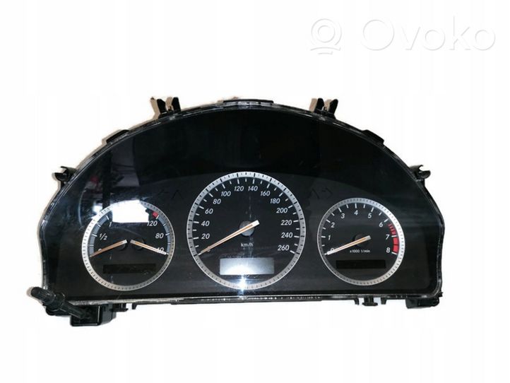 Mercedes-Benz C W204 Nopeusmittari (mittaristo) A2045400848