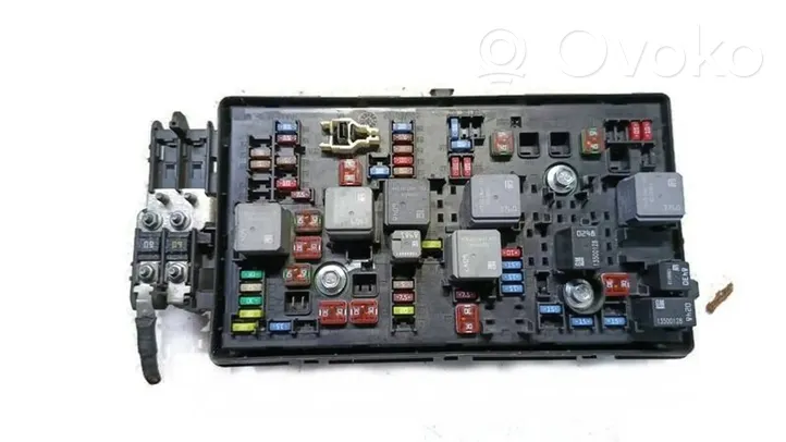 Chevrolet Orlando Fuse box set 529050199