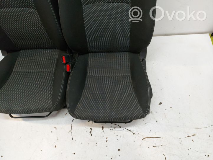 Suzuki Vitara (LY) Juego del asiento 