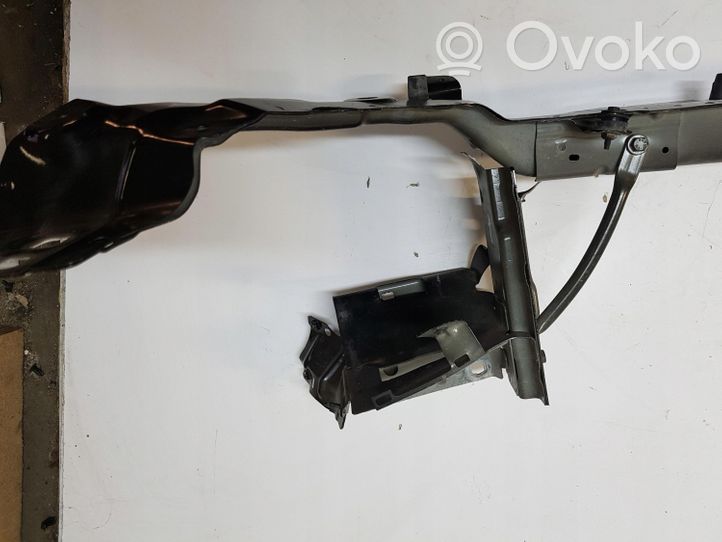 Land Rover Discovery Sport Support de radiateur sur cadre face avant 