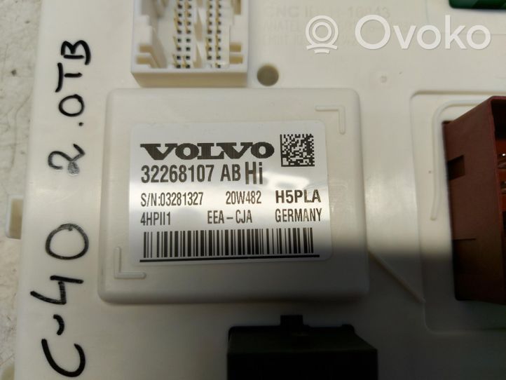 Volvo XC40 Mukavuusmoduuli 32268107