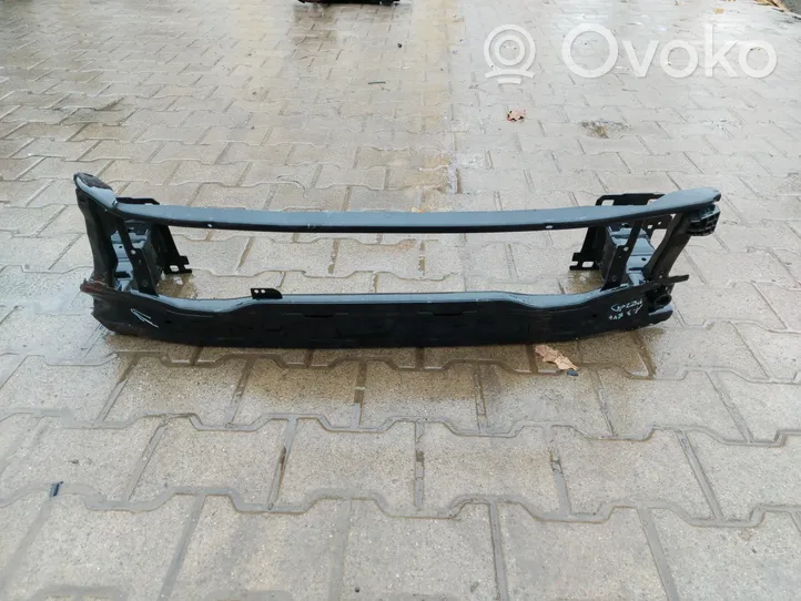 Audi A3 8Y Belka zderzaka przedniego 8Y0807109