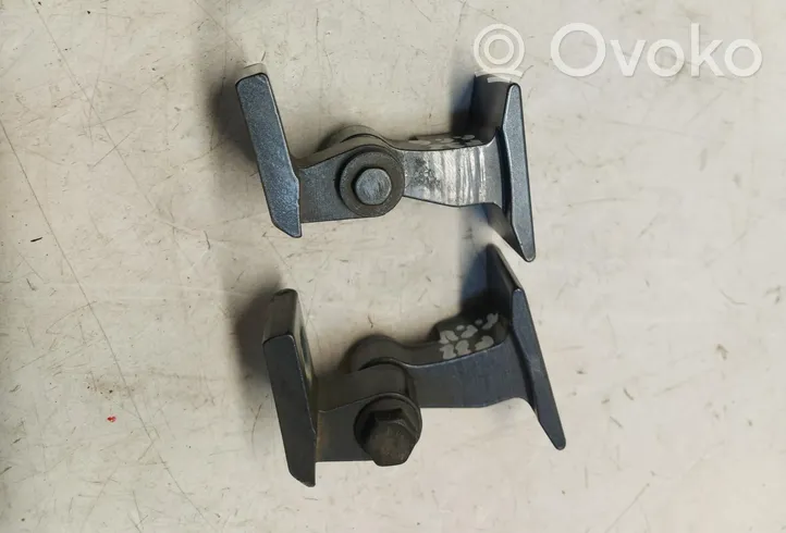 BMW 4 F32 F33 Set di cerniere portiera anteriore 