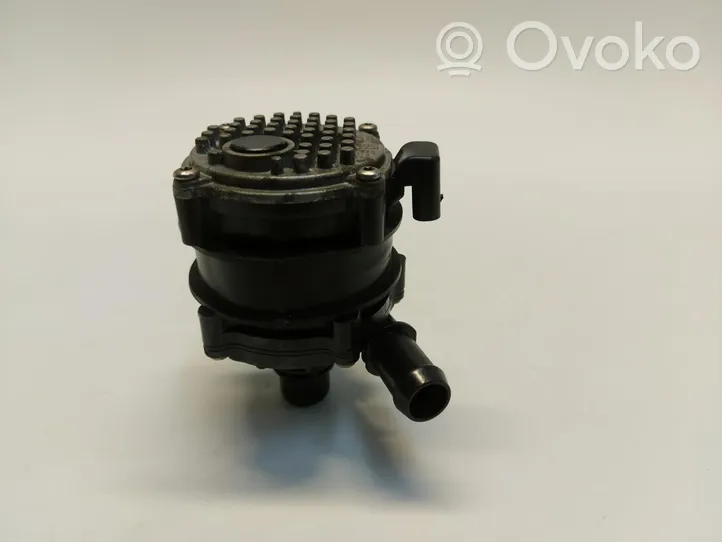 Volvo XC40 Electric auxiliary coolant/water pump 32222737