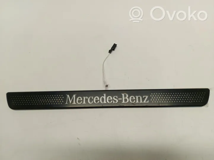 Mercedes-Benz CLA C118 X118 Listwa progowa przednia / nakładka A1186808200