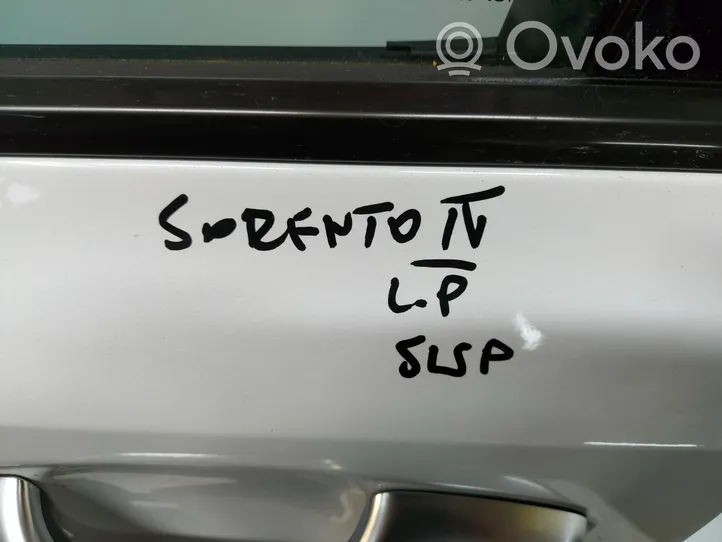 KIA Sorento IV Portiera anteriore 