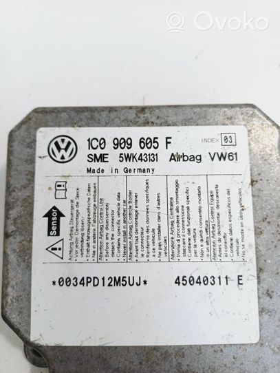 Volkswagen PASSAT B5 Airbag control unit/module 3C0909605K