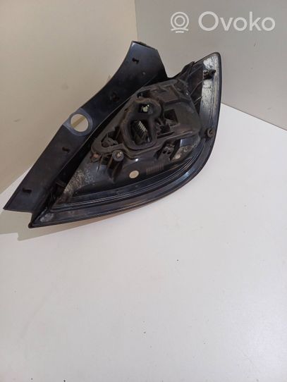 Opel Astra H Listwa pod lampę tylną 10299800