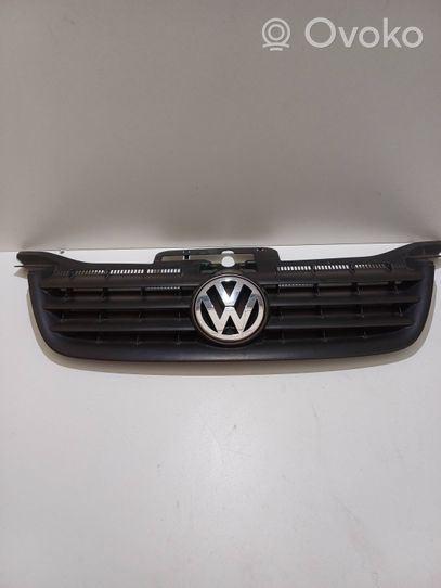 Volkswagen Touran I Etupuskurin ylempi jäähdytinsäleikkö 1T0853651A