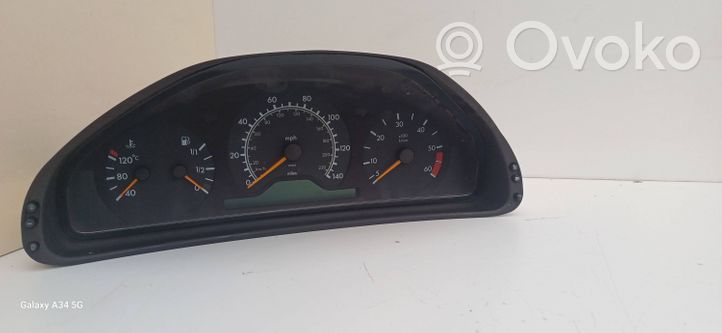 Mercedes-Benz E W210 Tachimetro (quadro strumenti) 87001314