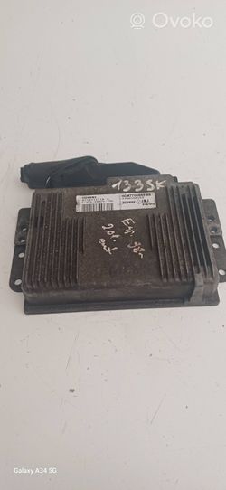 Renault Espace III Calculateur moteur ECU 7700105153