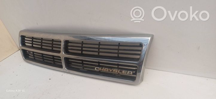 Chrysler Voyager Etusäleikkö 4576765