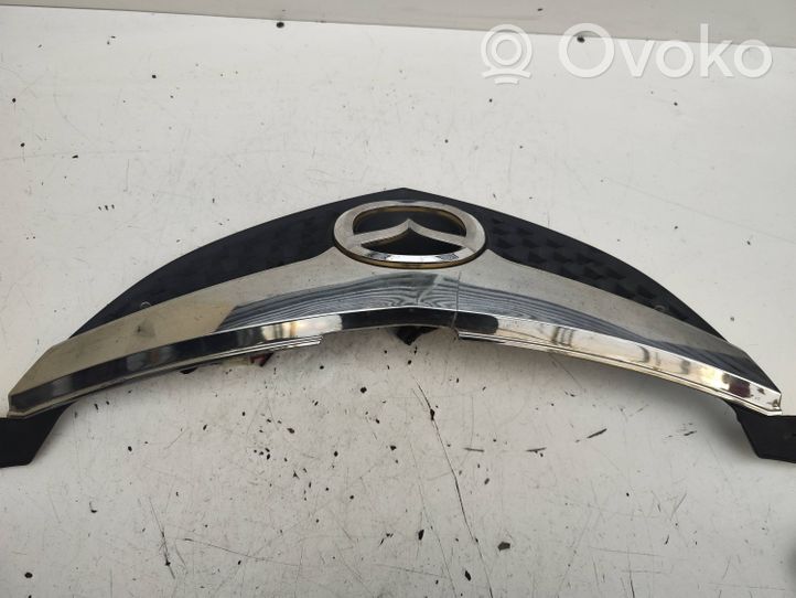 Mazda 3 I Grille de calandre avant 