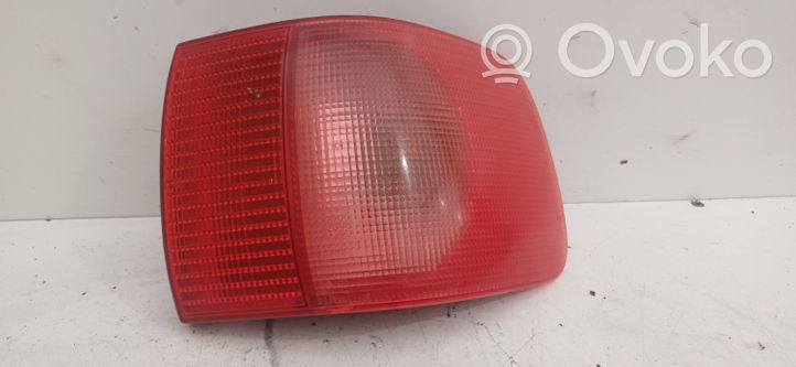 Audi 80 90 S2 B4 Lampa zderzaka tylnego 8A0945096B