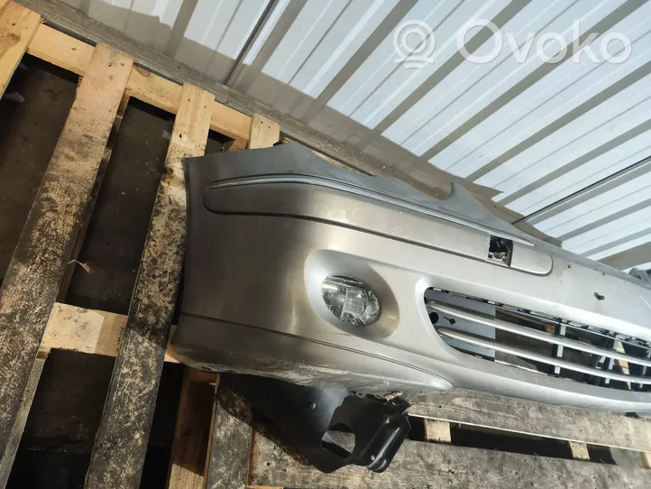 Mercedes-Benz C W203 Renfort de pare-chocs avant A2038850965