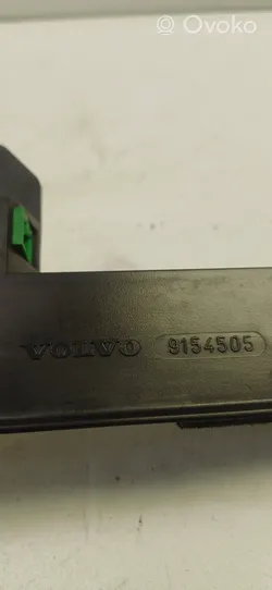 Volvo V70 Trzecie światło stop 9154505
