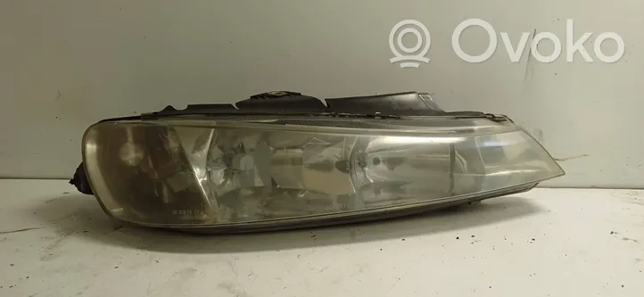 Peugeot 406 Lampa przednia 205777B