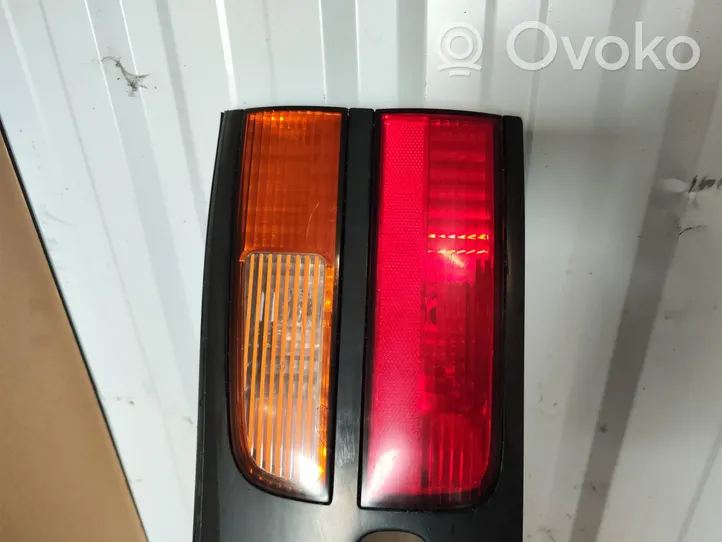 Renault Laguna I Tailgate rear/tail lights 7711170346