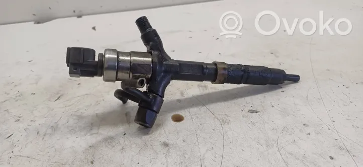 Toyota Corolla Verso E121 Injecteur de carburant 2367027020