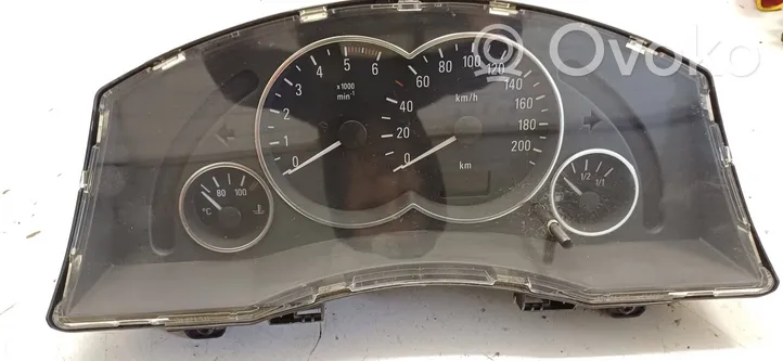 Opel Meriva A Speedometer (instrument cluster) 33173381XT