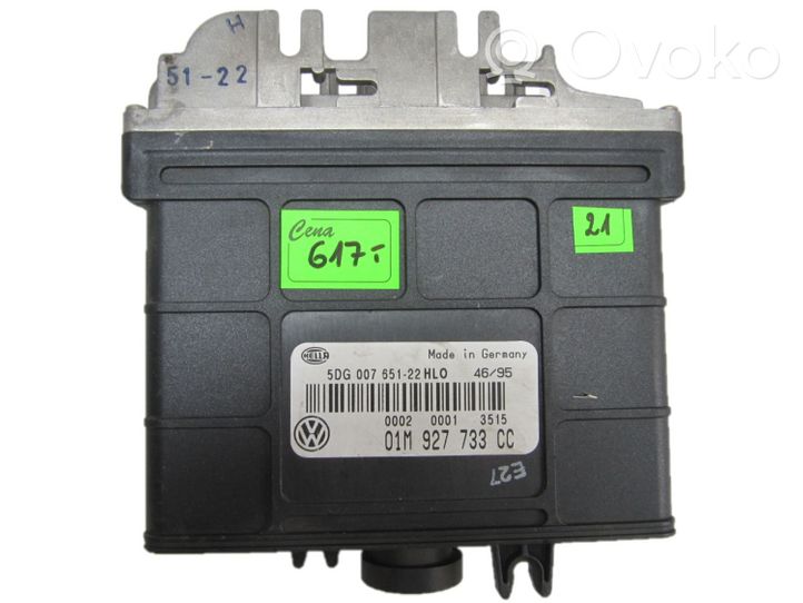 Volkswagen Golf III Gearbox control unit/module 01M927733CC