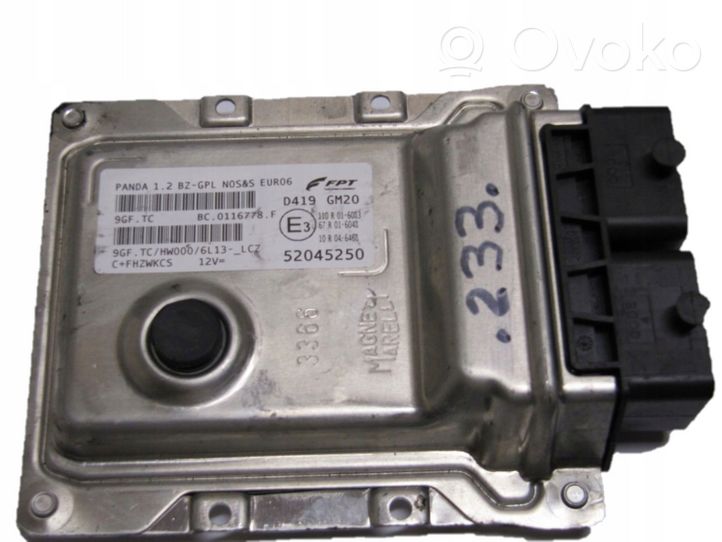 Fiat Panda II Sterownik / Moduł ECU 52045250