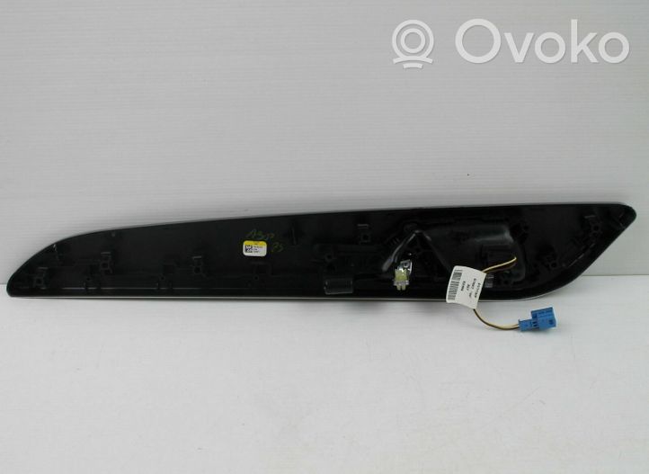 Mercedes-Benz GL X166 Altro elemento di rivestimento della portiera posteriore 1667301022