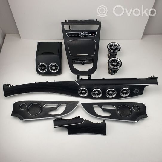 Mercedes-Benz E W213 Set interni A2136809600