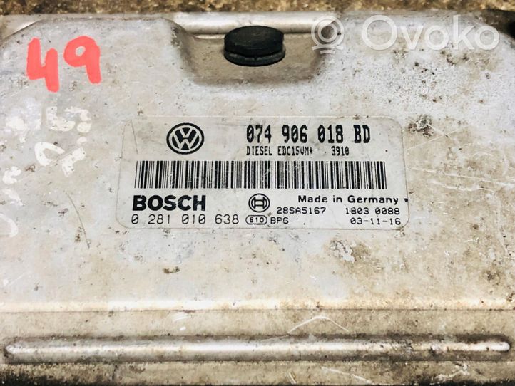 Volkswagen II LT Unité de commande, module ECU de moteur 0281010638