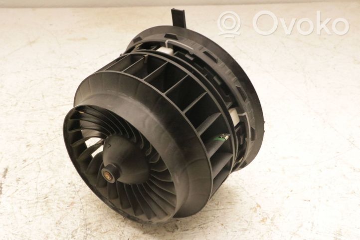 Mercedes-Benz AMG GT 4 x290 w290 Heater fan/blower 0130309006