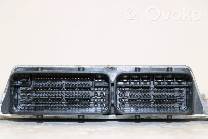 Opel Corsa F Moottorin ohjainlaite/moduuli A3C0320410001