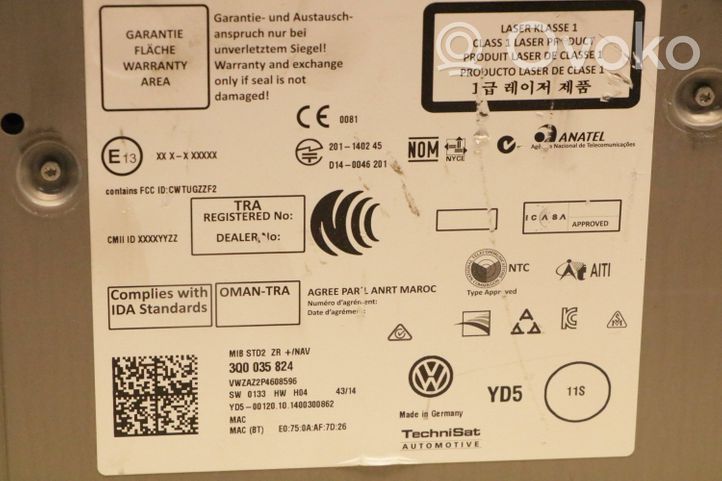 Volkswagen PASSAT B8 Stacja multimedialna GPS / CD / DVD 3q0035824