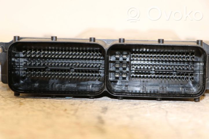 Volkswagen Tiguan Sterownik / Moduł ECU 04L907309P