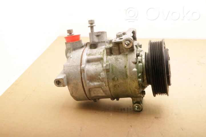 Audi A4 S4 B9 Ilmastointilaitteen kompressorin pumppu (A/C) 8W5816803