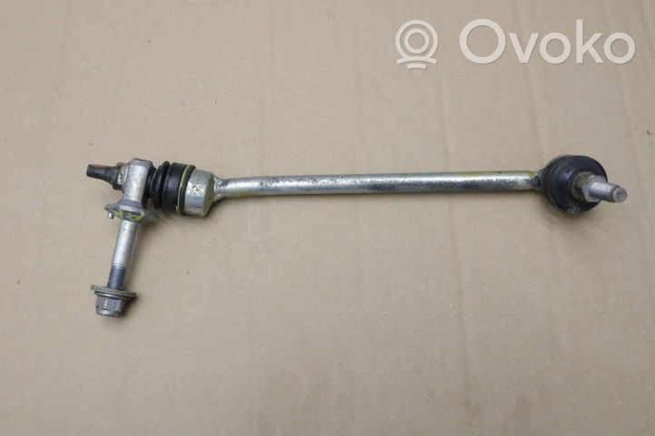 Mercedes-Benz C W205 Priekinė stabilizatoriaus traukė A2053230917