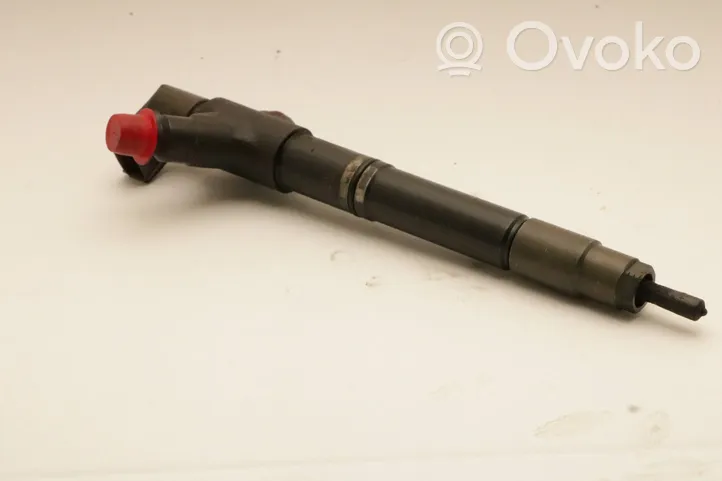 Toyota Avensis T270 Injecteur de carburant 23670-0R100