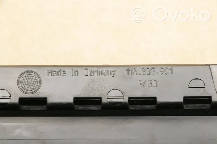 Volkswagen ID.4 Rivestimento modanatura del vetro della portiera anteriore 11A837901