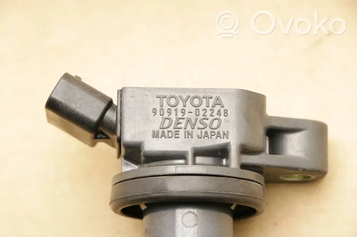 Toyota Avensis T250 Bobine d'allumage haute tension 90919-02248