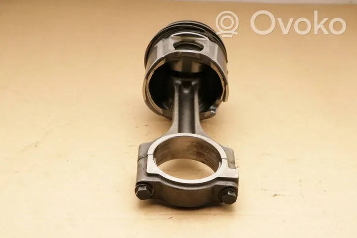 Renault Master II Piston with connecting rod 1295