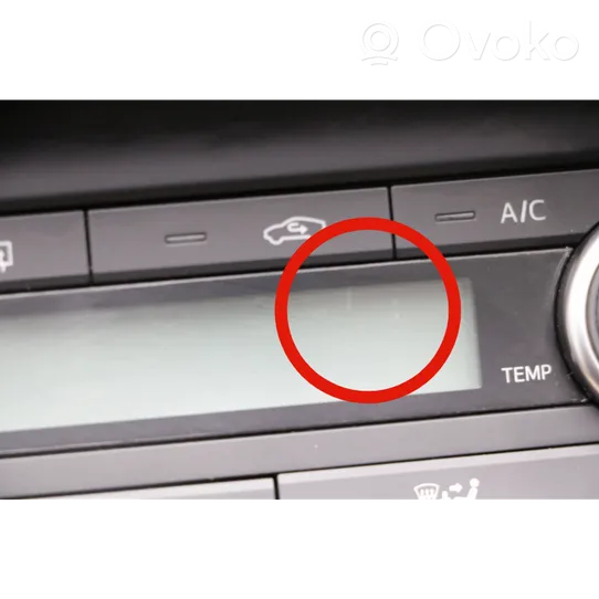 Toyota Avensis T270 Radio/CD/DVD/GPS-pääyksikkö 86140-05200