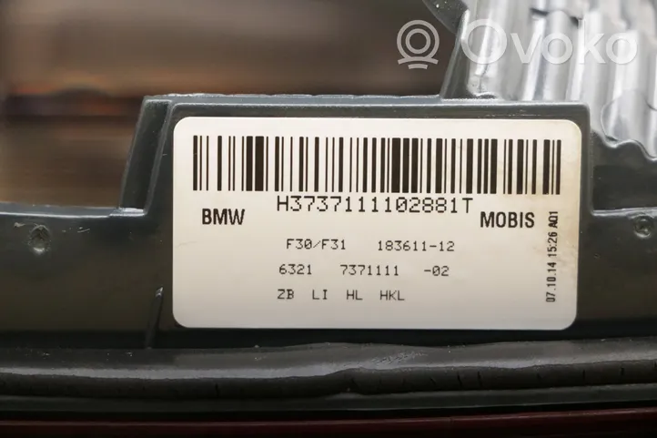 BMW 3 F30 F35 F31 Feux arrière sur hayon 183611-12