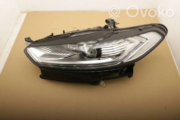 Ford Mondeo MK V Lampa przednia ES73-13D155-AC